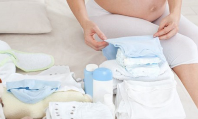 Listă completă cu produsele de care ai nevoie în bagajul de maternitate