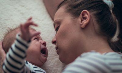 Top 10 porunci de la pediatru când vrei să scapi de colicile bebelușului