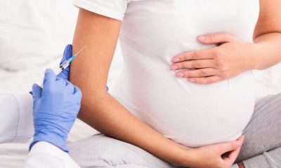 Vaccinarea împotriva COVID-19 în timpul sarcinii: beneficiile depășesc riscurile