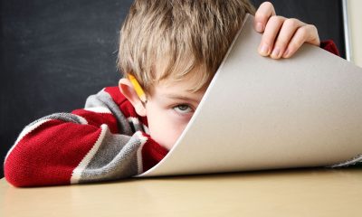 Care sunt primele semne de ADHD și când e cazul să îi faci copilului o evaluare?