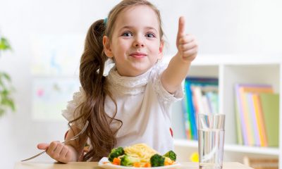 Este sau nu este benefică o dietă vegană sau vegetariană în creşterea copiilor? Iată ce spun specialiștii!