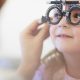 Neatenția la școală sau notele mici se pot vindeca la oftalmolog!