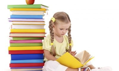 Cititul din plăcere în copilărie este strâns legat de performanța cognitivă și bunăstarea mentală în perioada adolescenței