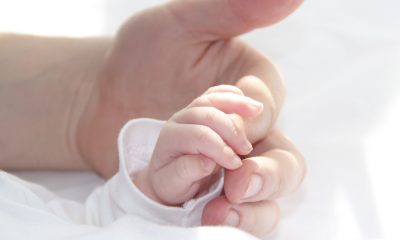 Nașterea acasă fără asistență medicală adecvată este un trend periculos